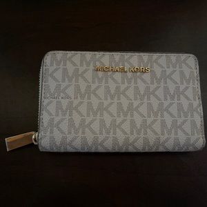 Michael Kors wallet